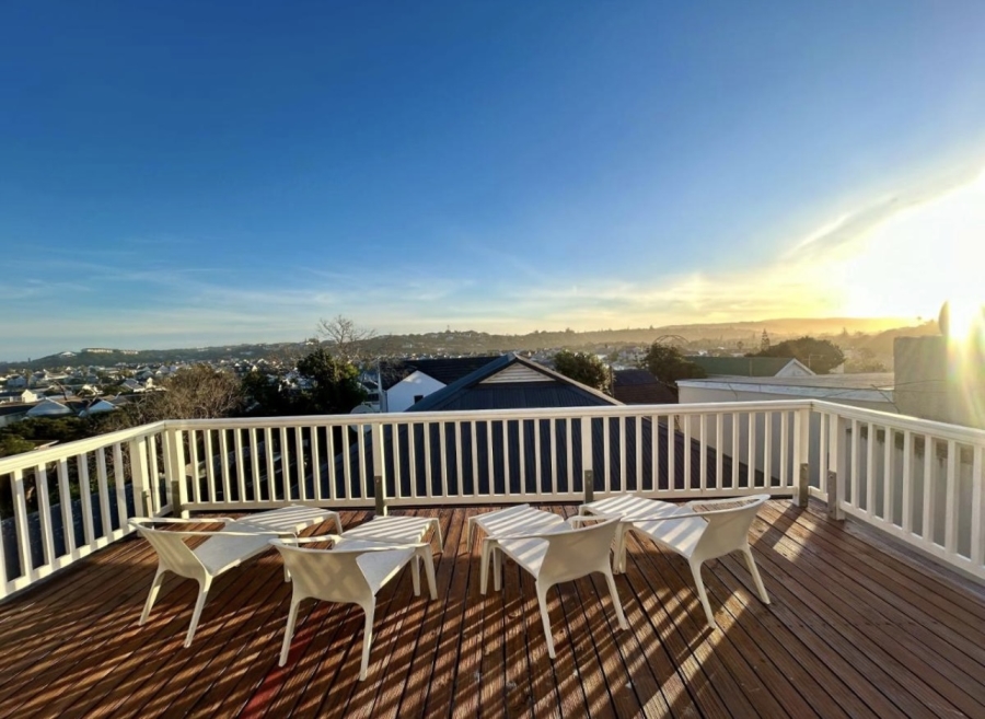 5 Bedroom Property for Sale in East Bank Eastern Cape